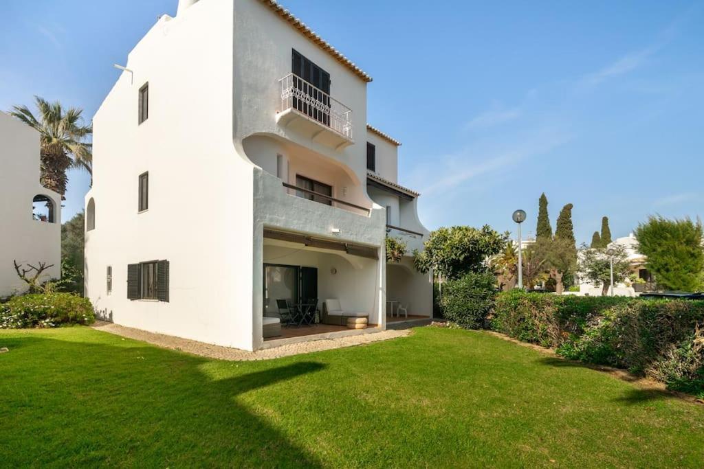 Arribas Appartement *